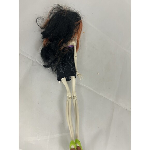 Monster High Scaris City of Frights Skelita Calaveras Doll Mattel 2012 - Picture 4 of 4